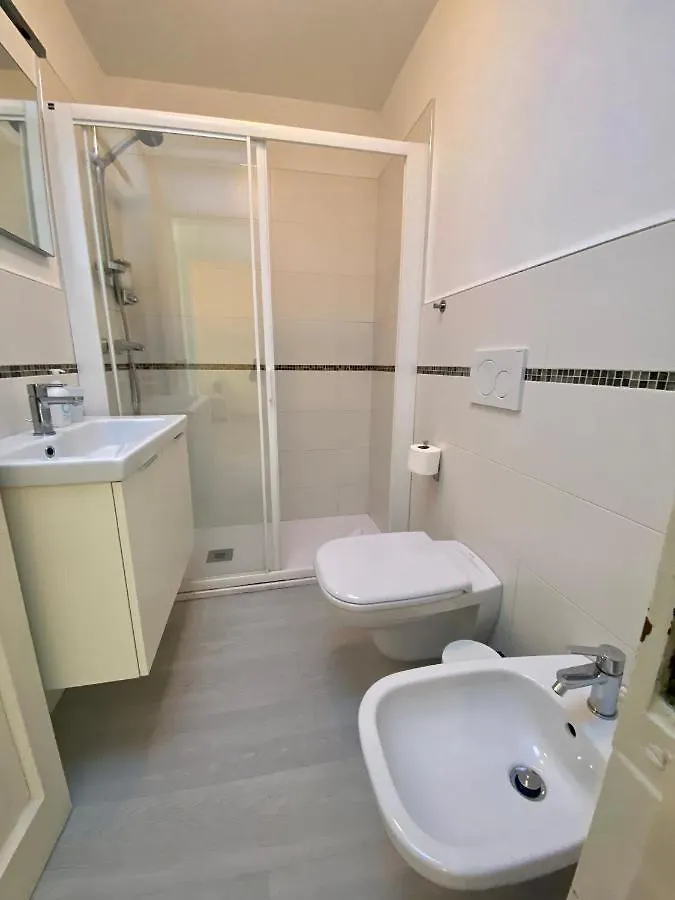 Front Beach Apartments - Attic Viareggio
